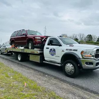 Imagens prova social de clientes da Benchmark Towing