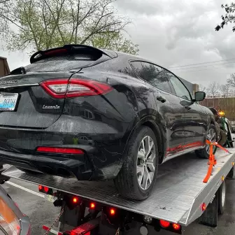Imagens prova social de clientes da Benchmark Towing