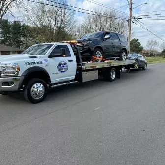 Imagens prova social de clientes da Benchmark Towing