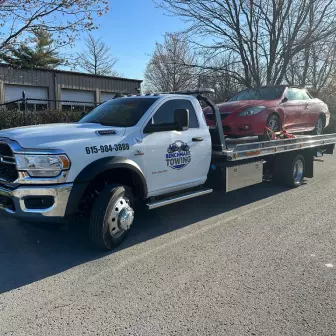 Imagens prova social de clientes da Benchmark Towing